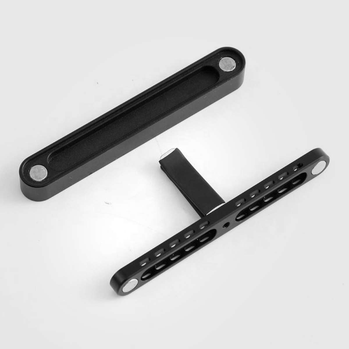 Pulse Car Scent Diffuser - Black Red